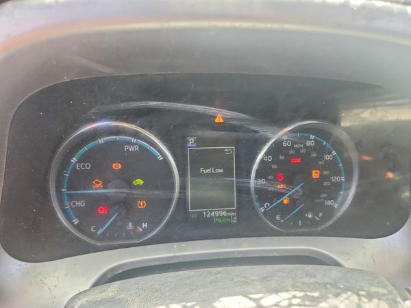 2017 TOYOTA RAV4 Ltd Hybrid — ODOM