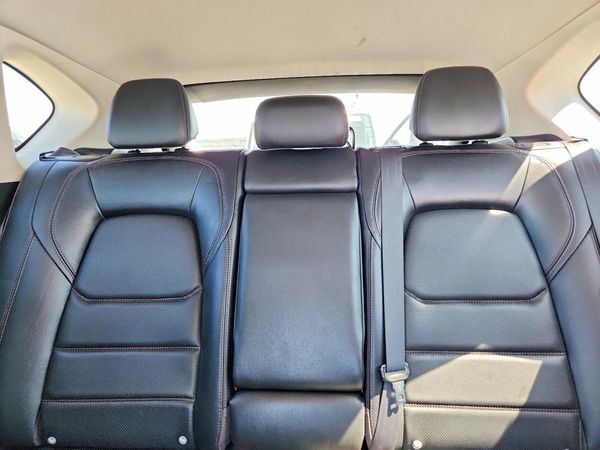 2022 MAZDA CX-5 Preferred Package