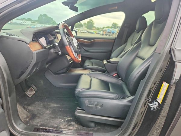 2020 TESLA MODEL X