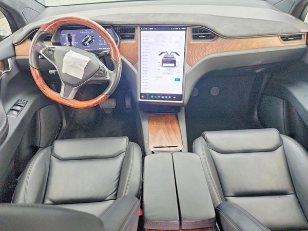 2020 TESLA MODEL X