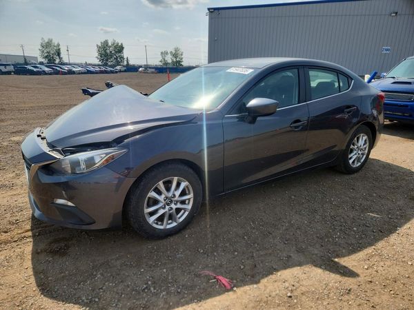 2015 MAZDA 3 Touring/GS