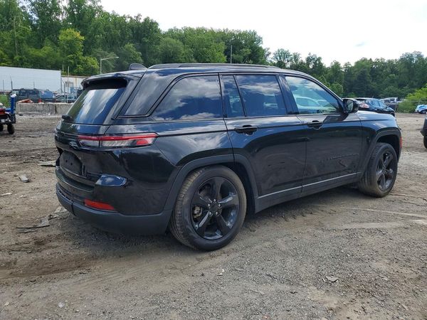 2023 JEEP GRAND CHEROKEE
