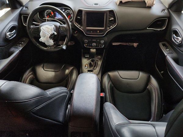 2021 JEEP CHEROKEE TRAILHAWK 4X4