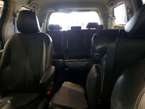 2012 TOYOTA SIENNA