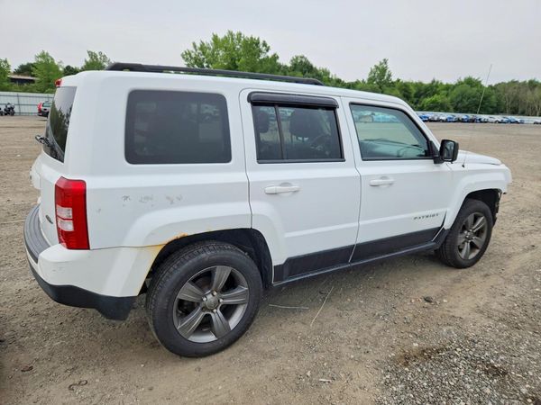 2015 JEEP PATRIOT Latitude
