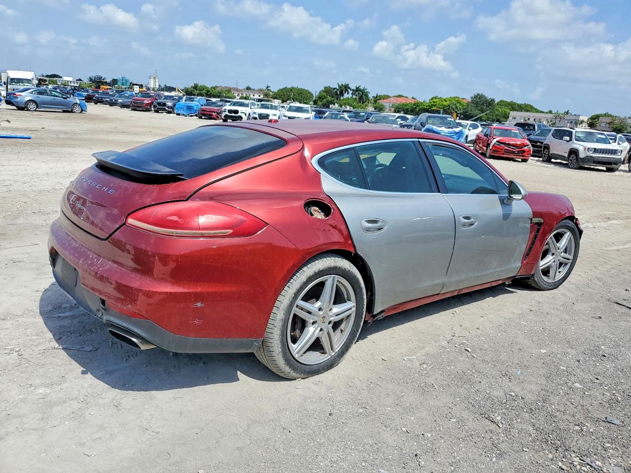 2015 PORSCHE PANAMERA Base (2WD), 4 (4WD)