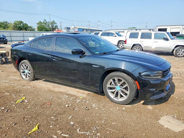 2016 DODGE CHARGER SXT