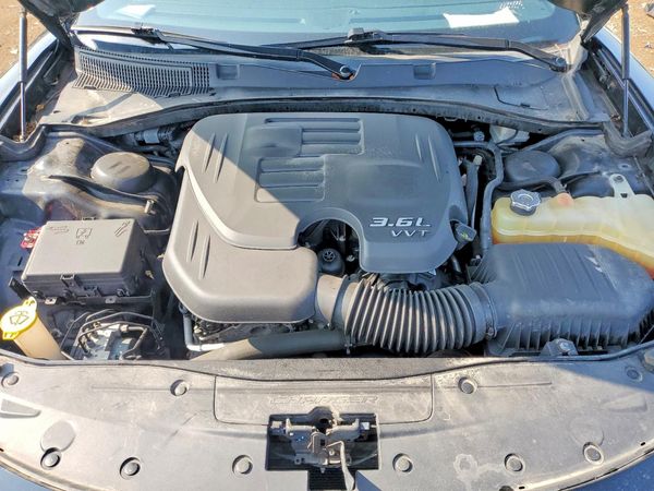 2016 DODGE CHARGER SXT