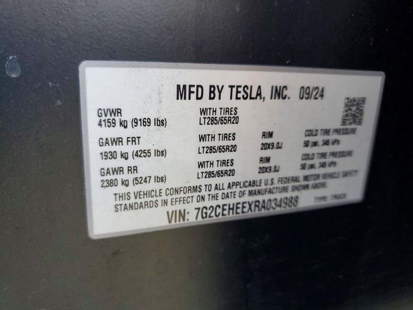 2024 TESLA CYBERTRUCK