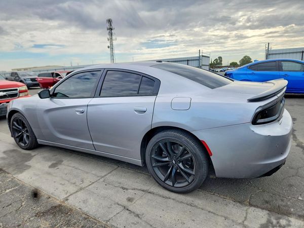 2018 DODGE CHARGER SXT