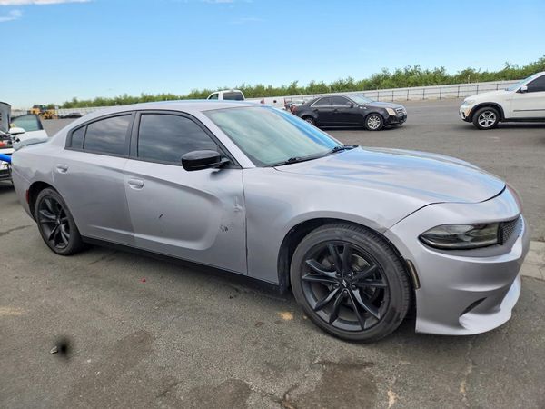 2018 DODGE CHARGER SXT