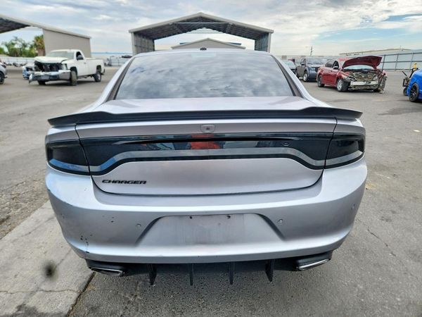 2018 DODGE CHARGER SXT
