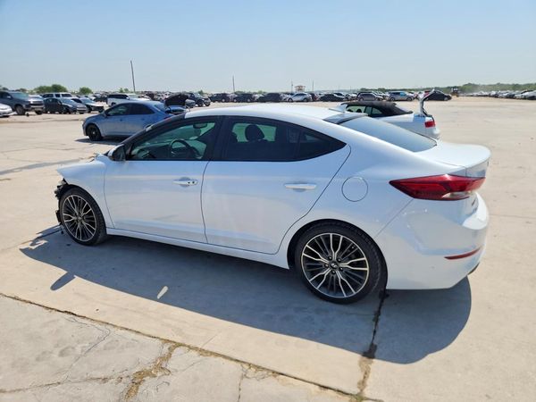 2018 HYUNDAI ELANTRA