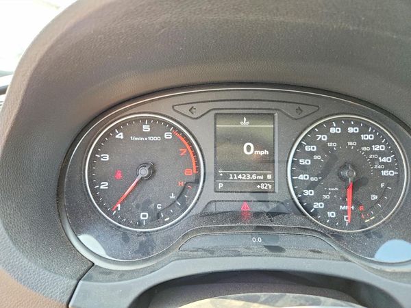 2015 AUDI A3