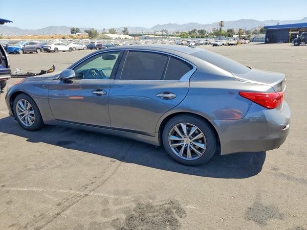 2017 INFINITI Q50