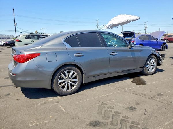 2017 INFINITI Q50