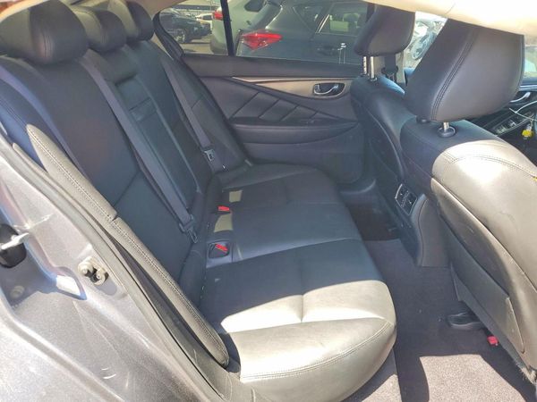 2017 INFINITI Q50