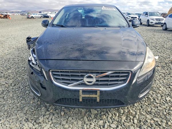 2012 VOLVO S60