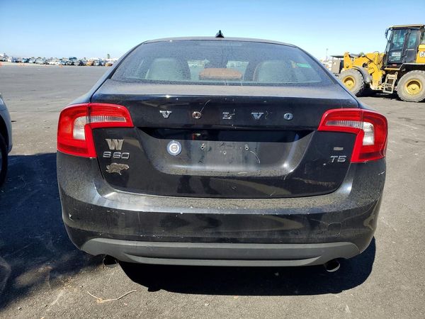 2012 VOLVO S60