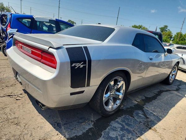 2012 DODGE CHALLENGER R/T