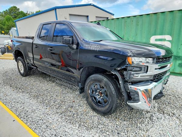 2020 CHEVROLET SILVERADO LT