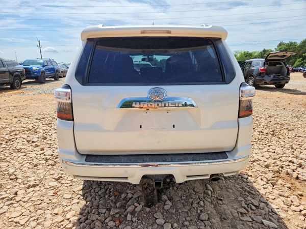 2014 TOYOTA 4RUNNER Base