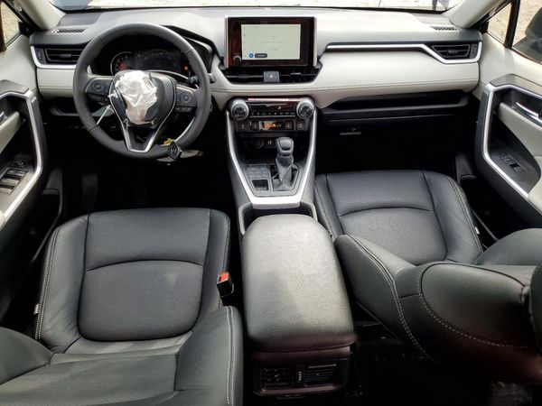 2025 TOYOTA RAV4
