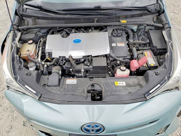 2017 TOYOTA PRIUS One/Two