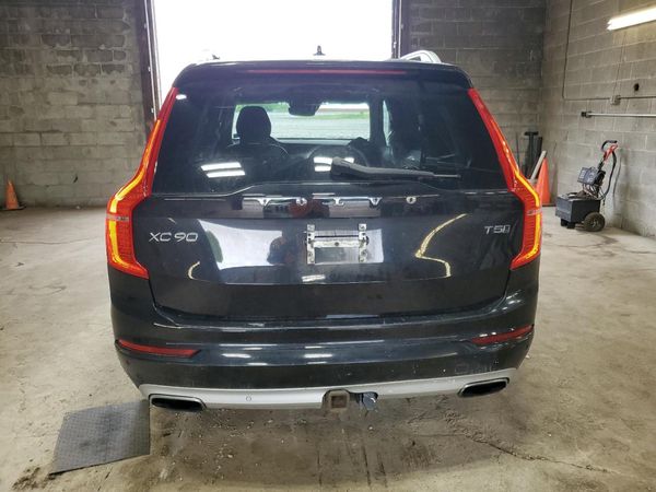 2016 VOLVO XC90 SV52 Momentum