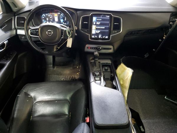 2016 VOLVO XC90 SV52 Momentum