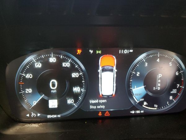 2016 VOLVO XC90 SV52 Momentum