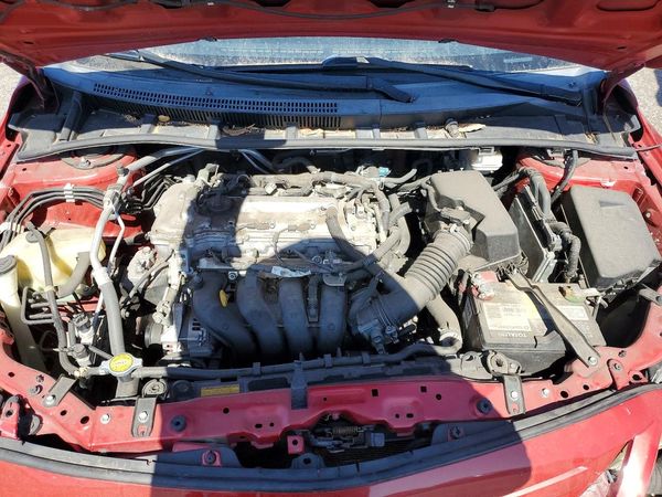 2013 TOYOTA COROLLA — Engine bay