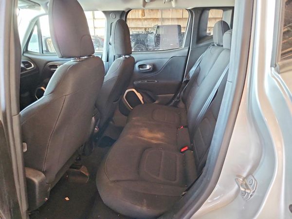 2018 JEEP RENEGADE LATITUDE 4X2
