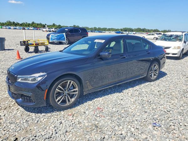 2018 BMW 750 xDrive