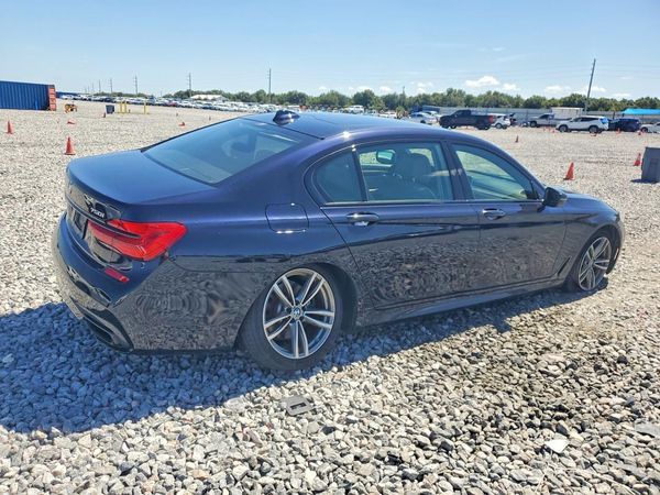 2018 BMW 750 xDrive
