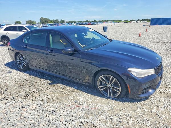 2018 BMW 750 xDrive