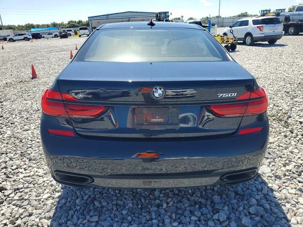 2018 BMW 750 xDrive