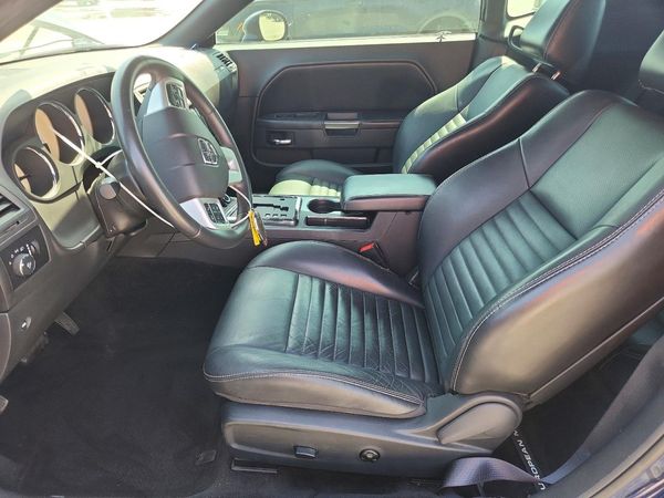 2014 DODGE CHALLENGER Base