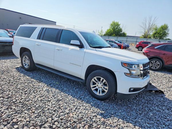 2017 CHEVROLET SUBURBAN LT