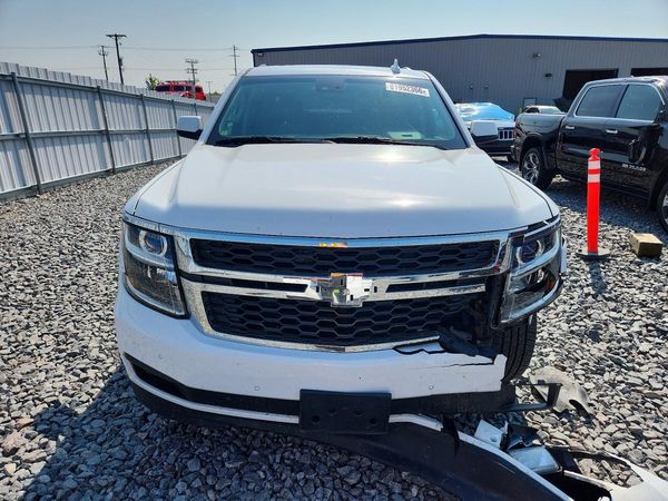 2017 CHEVROLET SUBURBAN LT