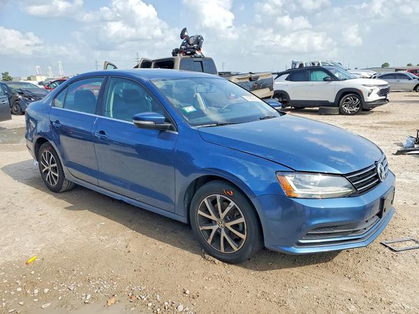 2017 VOLKSWAGEN JETTA SE