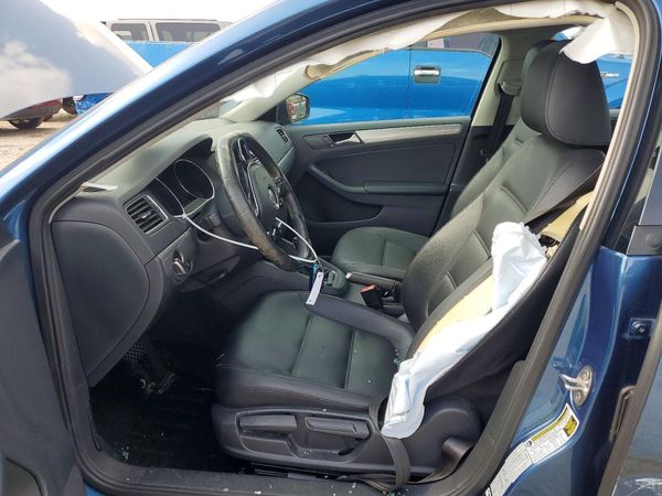 2017 VOLKSWAGEN JETTA SE