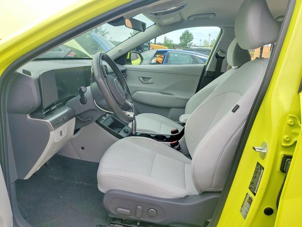 2025 HYUNDAI KONA SEL Convenience