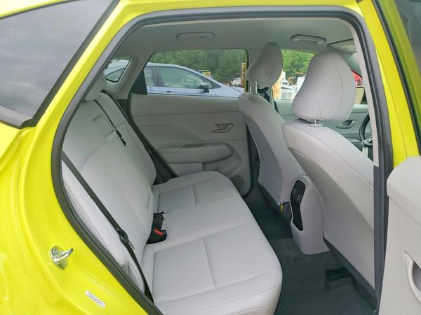 2025 HYUNDAI KONA SEL Convenience