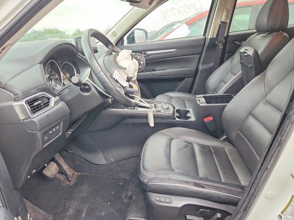 2024 MAZDA CX-5 Preferred Package