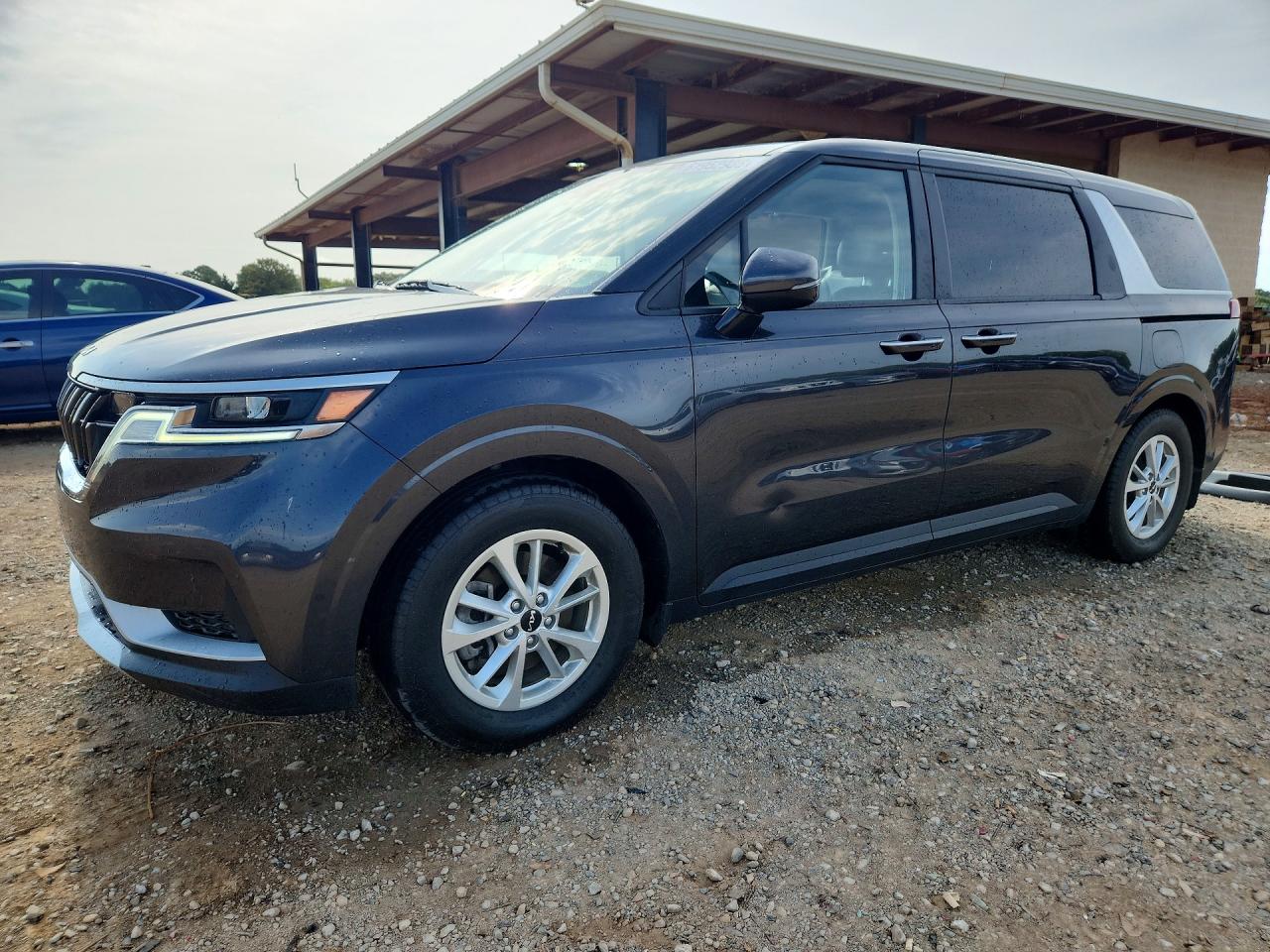 2023 KIA CARNIVAL LX, LX Seat Package