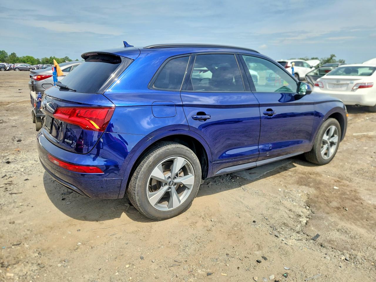 2020 AUDI Q5 quattro Premium