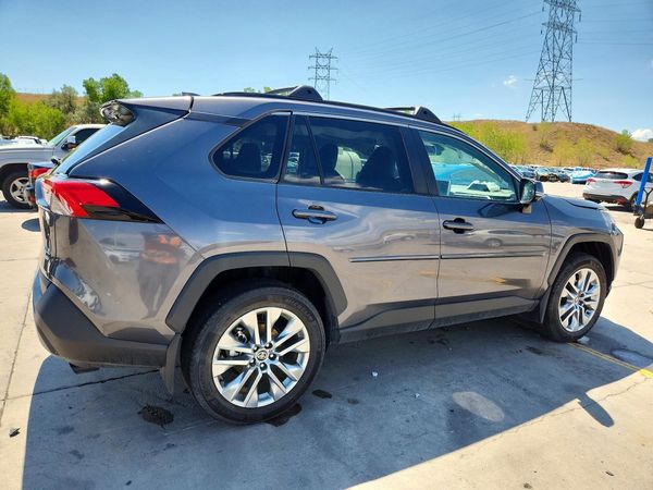 2025 TOYOTA RAV4