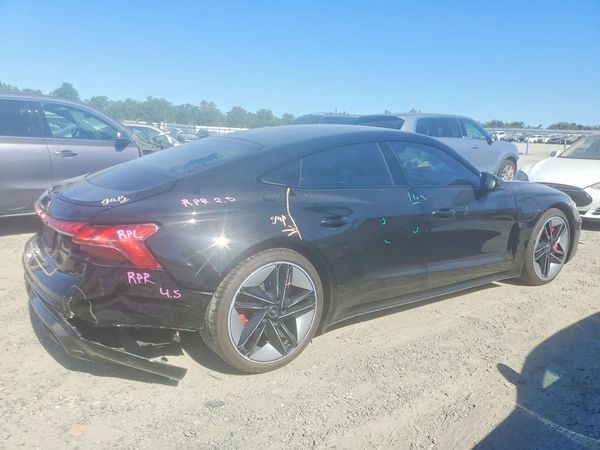 2022 AUDI RS E-TRON GT quattro
