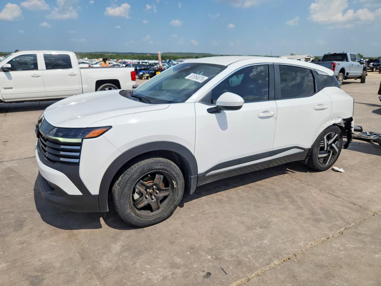 2025 NISSAN KICKS SV